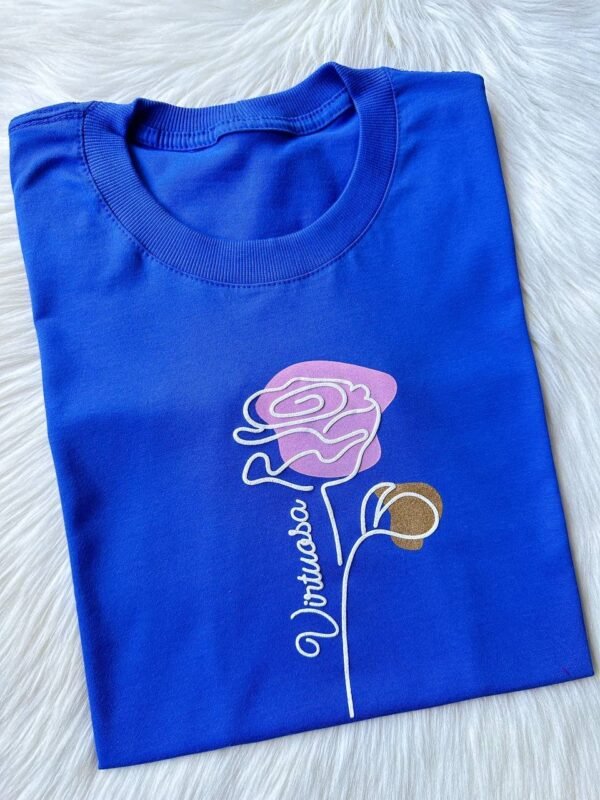 Tshirt Algodão Premium Virtuosa Flor Azul