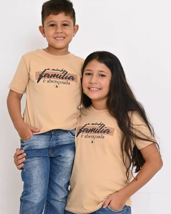 Camiseta Infantil Família | Areia