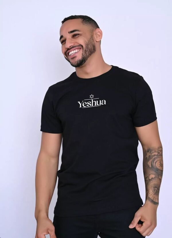 Camiseta Masculina Estrela Yeshua | Preto
